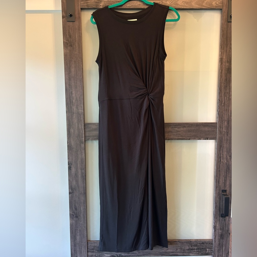 NWOT Lou & Grey Black Maxi Dress